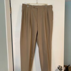 VINTAGE Jos A Bank Pants Mens 36x30 Beige Dress Pants 100% Wool Business Slacks